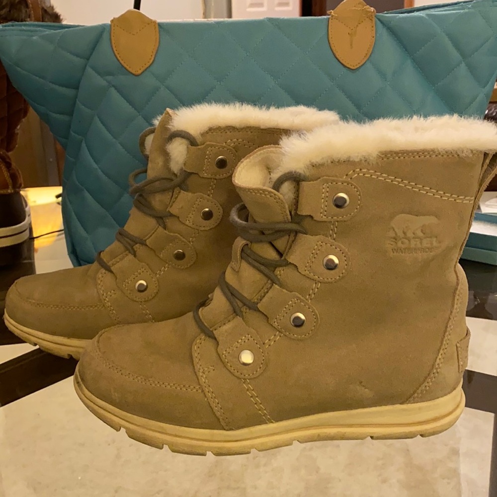 Sorel waterproof boots